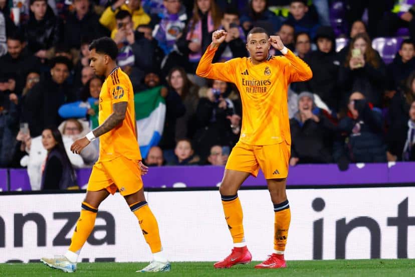 Cristiano Ronaldo wanrs Carlo Ancelotti over Kylian Mbappe