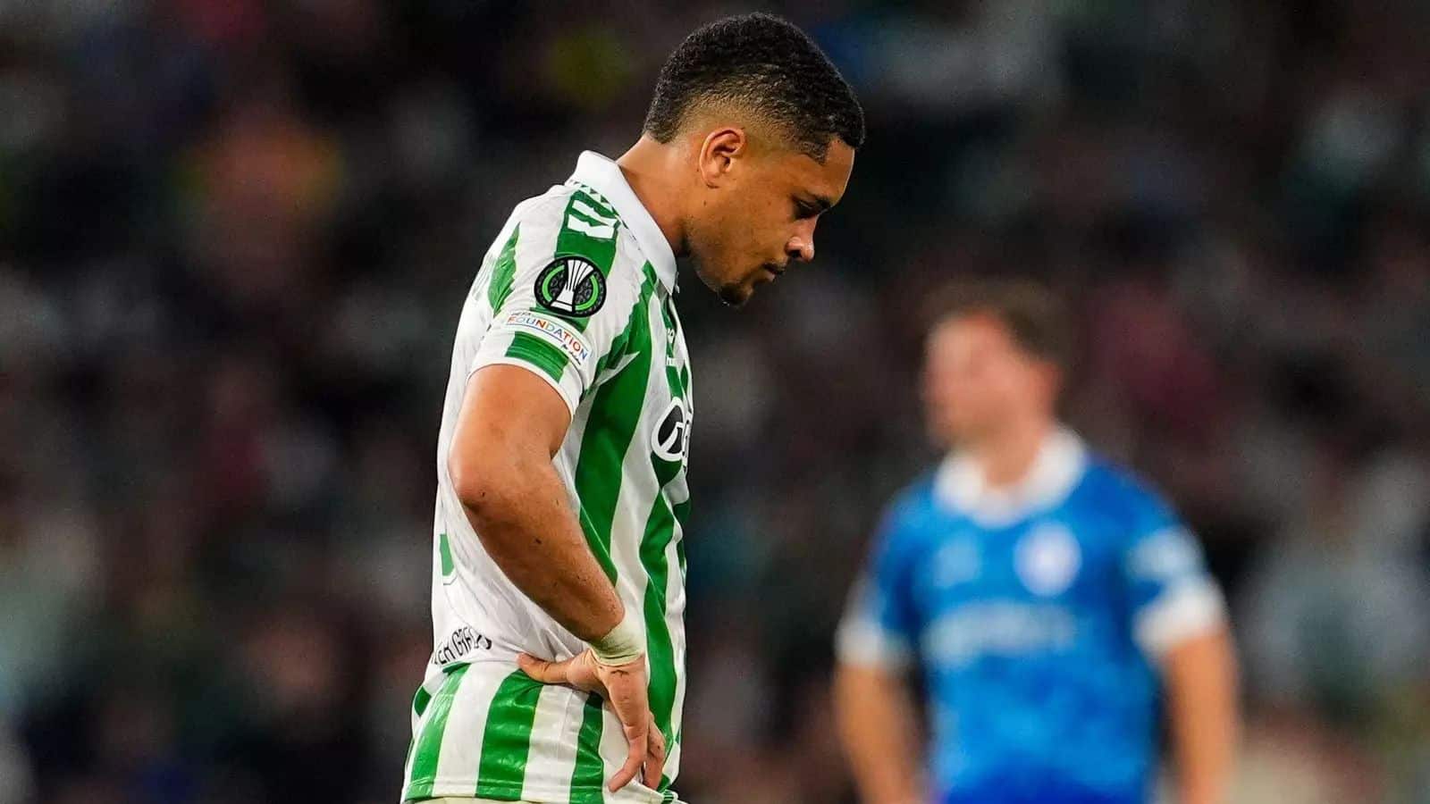 Vitor Roque aims dig at Real Betis following Palmeiras move