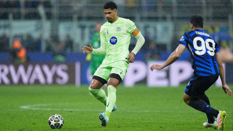 Barcelona star sets early preseason demand amid exit rumours