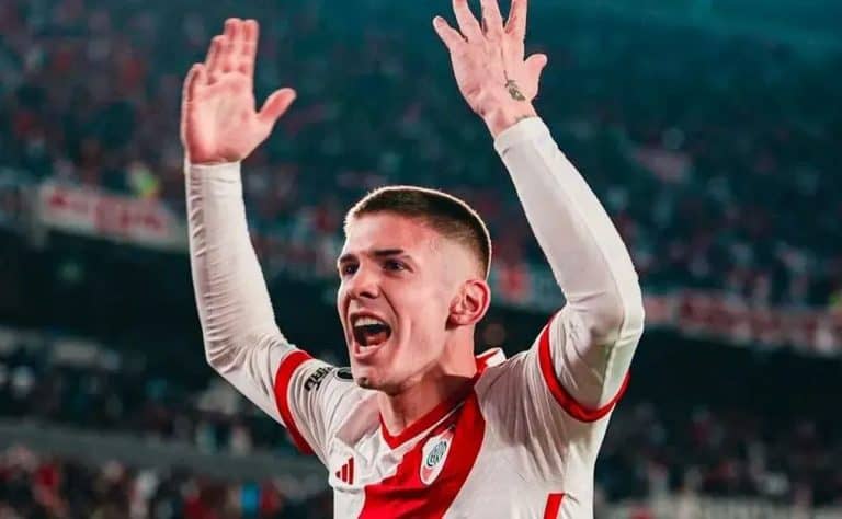 Real Madrid given huge boost in battle with PSG for rising star -