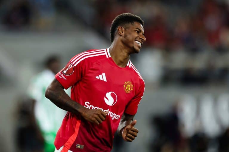 Marcus Rashford sets up Spanish training base amid fresh Barcelona link