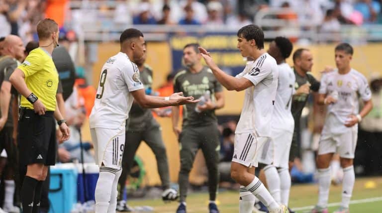 Xabi Alonso yet to make decision on future of 21-year-old Real Madrid star